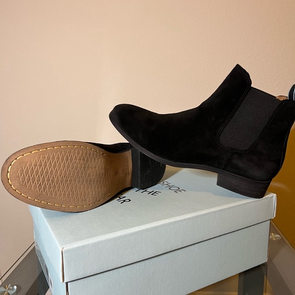 Black Suede Chelsea Boots main image 4
